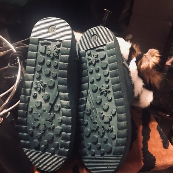 Green suede boots with faux fur trim size 9 1/2 - Picture 4 of 5